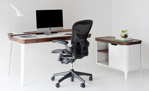 Airia Desk